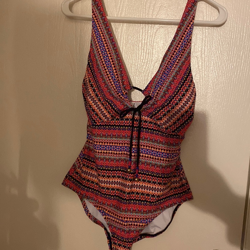 One piece Anne Cole signature Stevie Stripe